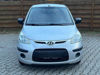 Gebraucht Hyundai i10 70 PS (51 kW) 2008 Silber Kleinwagen