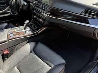 Gebraucht BMW 535 Sport Line 313 PS (230 kW) 2012 Schwarz Kombi