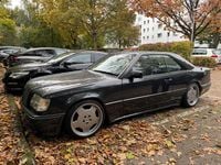 Gebraucht Mercedes E220 AMG 150 PS (110 kW) 1993 Schwarz Coupé