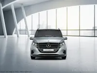 Gebraucht Mercedes V220 Style 163 PS (119 kW) 2025 Silber Van / Kleinbus