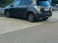 Gebraucht Toyota Verso Life 147 PS (108 kW) 2014 Grau Van / Kleinbus