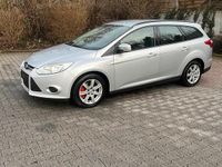 Gebraucht Ford Focus 116 PS (85 kW) 2011 Silber Kombi