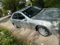 Gebraucht Mercedes C200 2004 Silber Limousine