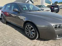 Gebraucht Alfa Romeo 159 Distinctive 185 PS (136 kW) 2007 Braun Kombi