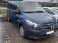 Gebraucht Mercedes Vito 114 PS (83 kW) 2017 Blau Van