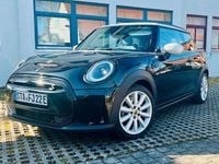 Gebraucht Mini Cooper SE Classic 135 kW (184 PS) 2023 Schwarz Kleinwagen