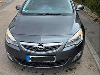 Gebraucht Opel Astra 115 PS (84 kW) 2010 Grau Limousine
