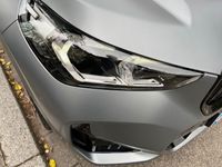 gebraucht BMW iX1 xDrive30 M-Paket Frozen pure grey metallic