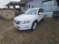 Gebraucht VW Tiguan Team 122 PS (89 kW) 2011 Weiß SUV