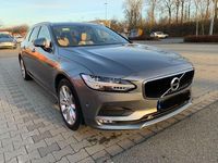 Gebraucht Volvo V90 Momentum 254 PS (186 kW) 2017 Grau Kombi