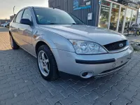 Gebraucht Ford Mondeo Trend 145 PS (106 kW) 2001 Grau Limousine
