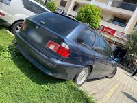 Gebraucht BMW 525 175 PS (128 kW) 2002 Blau Kombi