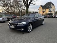 Gebraucht BMW 530 258 PS (189 kW) 2012 Blau Limousine