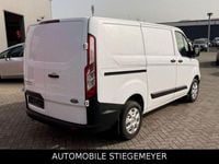 Gebraucht Ford Transit Custom 105 PS (77 kW) 2019 Weiss Van