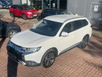 Gebraucht Mitsubishi Outlander Diamant Edition 150 PS (110 kW) 2019 Weiß SUV