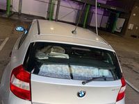 Gebraucht BMW 118 143 PS (105 kW) 2005 Silber Kleinwagen
