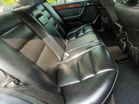Gebraucht Mercedes E300 1989 Schwarz Limousine