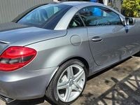 Gebraucht Mercedes SLK200 171 PS (125 kW) 2009 Grau Cabrio
