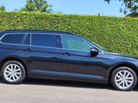 Gebraucht VW Passat Highline 150 PS (110 kW) 2018 Schwarz Kombi