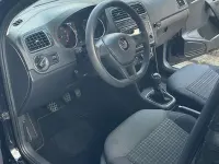 Gebraucht VW Polo 90 PS (66 kW) 2015 Schwarz Kleinwagen