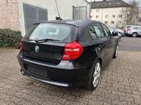 Gebraucht BMW 118 Sport Line 143 PS (105 kW) 2011 Schwarz Kleinwagen