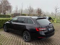 Gebraucht Skoda Superb Style 150 PS (110 kW) 2018 Schwarz Kombi