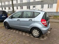 Gebraucht Mercedes A150 105 PS (77 kW) 2007 Blau Kleinwagen
