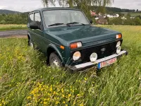 Second-hand Lada niva 81 CP (59 kW) 2011 Verde SUV