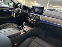 gebraucht BMW 520 d xDrive Luxury Line DA PA LED HuD Shz. DAB