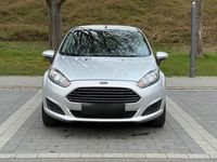 Gebraucht Ford Fiesta Trend 80 PS (58 kW) 2013 Silber Kleinwagen