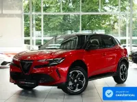 Gebraucht Alfa Romeo Junior 136 PS (100 kW) 2025 Rot SUV