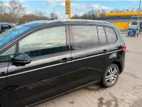 Gebraucht VW Touran Comfortline 150 PS (110 kW) 2016 Schwarz Van / Kleinbus