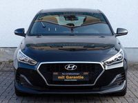 Gebraucht Hyundai i30 Passion Plus 140 PS (102 kW) 2018 Schwarz Limousine