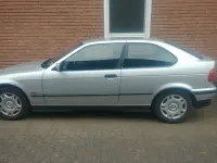 Gebraucht BMW 316 105 PS (77 kW) 1999 Silber Limousine