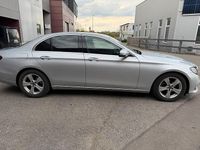 Second-hand Mercedes E200 184 CP (135 kW) 2017 Argintiu Berlinǎ