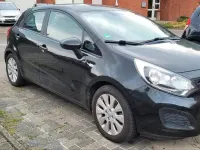 Gebraucht Kia Rio 85 PS (62 kW) 2012 Schwarz Limousine