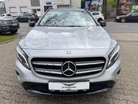 Gebraucht Mercedes GLA200 Night 136 PS (100 kW) 2014 Polarsilber  metalliclack SUV