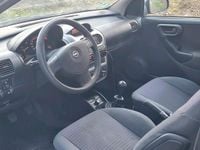 Używany Opel Corsa 75 KM (55 kW) 2002 Hatchback