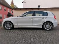 Gebraucht BMW 120 Shadowline 177 PS (130 kW) 2008 Weiß Kleinwagen