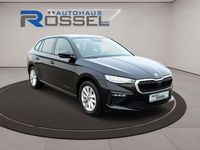 Neu Skoda Scala 150 PS (110 kW) 2026 Grau Kleinwagen
