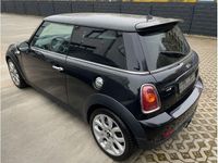 Second-hand Mini Cooper Chili 174 CP (127 kW) 2010 Hatchback
