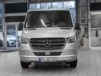 Gebraucht Mercedes Sprinter 190 PS (139 kW) 2025 Hightechsilber (metallic) Van