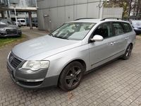 Gebraucht VW Passat Comfortline 122 PS (89 kW) 2009 Silber Limousine