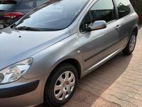 Gebraucht Peugeot 307 109 PS (80 kW) 2003 Silber Kleinwagen