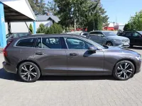 Brugt Volvo V60 Core 197 HK (144 kW) 2023 Grå Stationcar