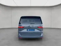 Gebraucht VW Multivan Life 150 PS (110 kW) 2026 Grau Van / Kleinbus
