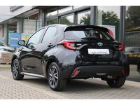 Gebraucht Toyota Yaris Hybrid Comfort 116 PS (85 kW) 2023 Schwarz Kleinwagen