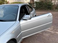 Gebraucht BMW 318 143 PS (105 kW) 2005 Silber Coupé