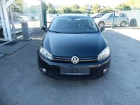 Gebraucht VW Golf VI Match 105 PS (77 kW) 2013 Schwarz Kleinwagen