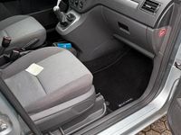 Gebraucht Ford C-MAX 125 PS (91 kW) 2004 Silber Van / Kleinbus